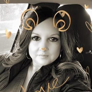 Meet your Posher, Tina